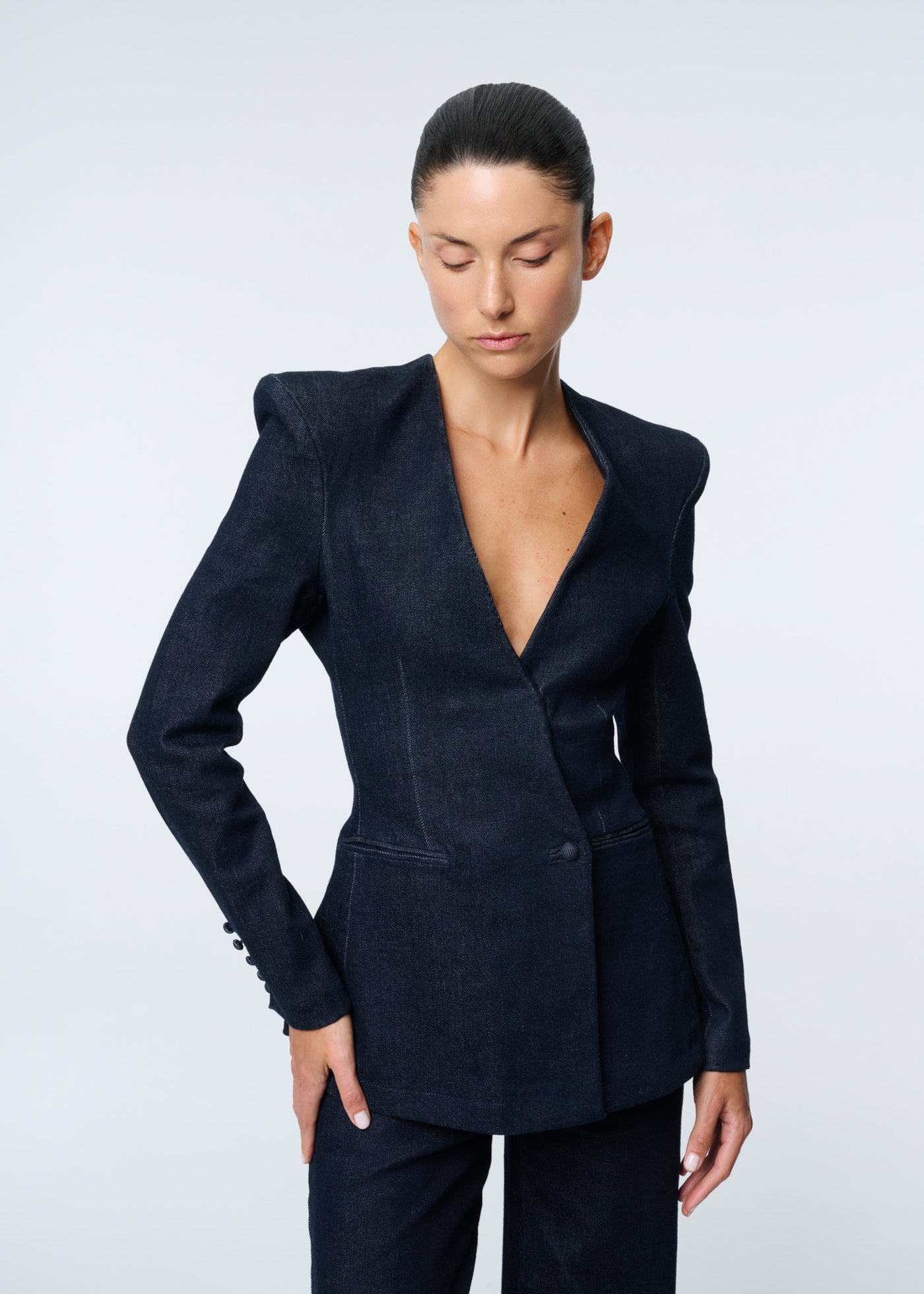 THE STRUCTURED DENIM BLAZER